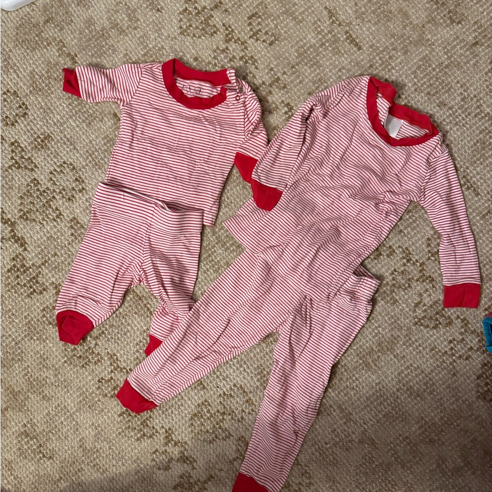 Lake pajamas matching Christmas holiday pjs (set of 2) (size 0-3 mo and 2t)